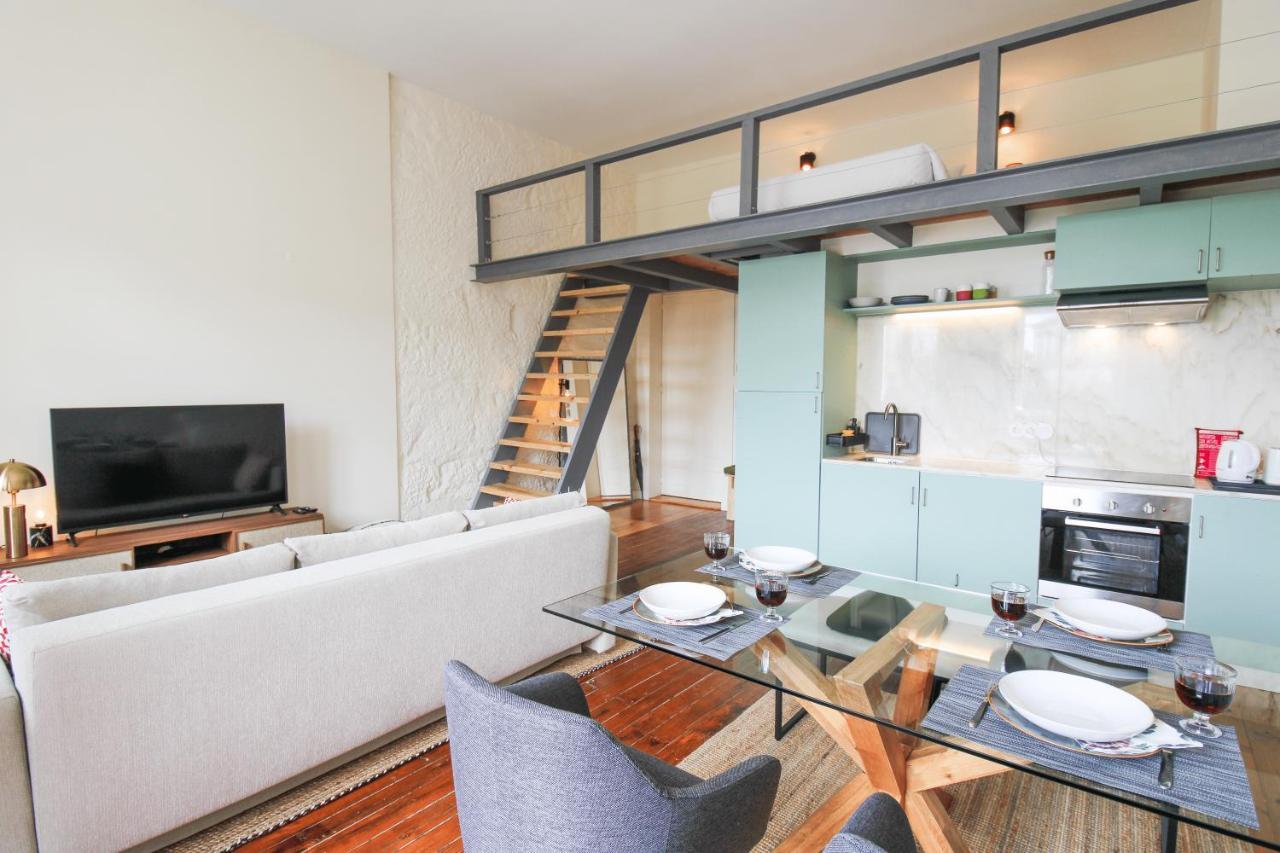 Cativo Mezzanine Loft Apartment Porto Bagian luar foto